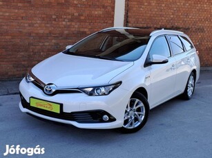 Toyota Auris Touring Sports 1.8 HSD Active Tren...