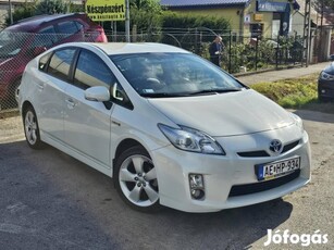 Toyota Prius 1.8 HSD Sol (Automata) Toyotában l...