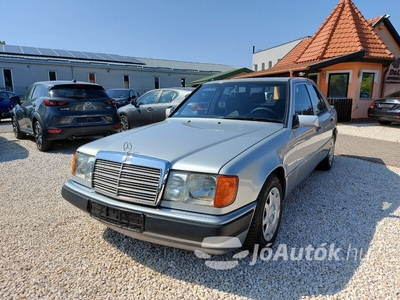 MERCEDES-BENZ E-osztály