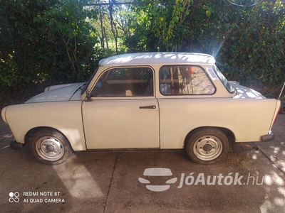 TRABANT 601