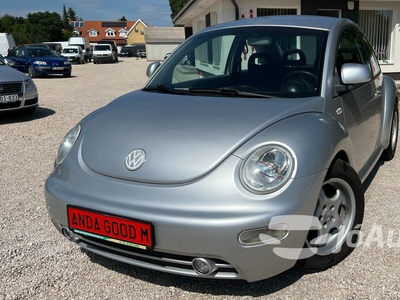 VOLKSWAGEN New Beetle