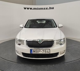 Eladó Skoda Superb