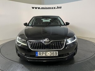 Eladó Skoda Superb