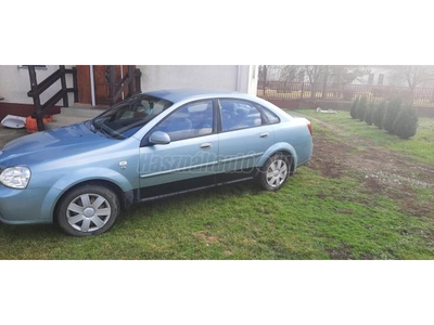 CHEVROLET LACETTI Sedan 1.4 16V Star