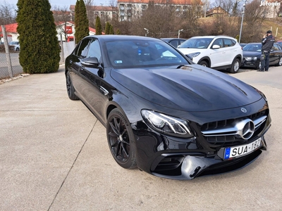 Mercedes-AMG E 63 4Matic+ 9G-Tronic Gyári garan...