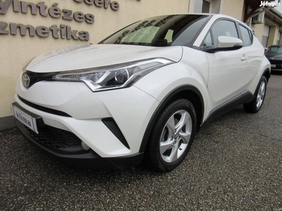 Toyota C-HR 1.2T Active (ülésfűtéssel) Navi. Te...