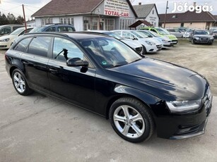 AUDI A4 Avant 2.0 TDI Szervizkönyves