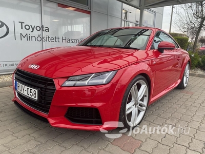 AUDI TT