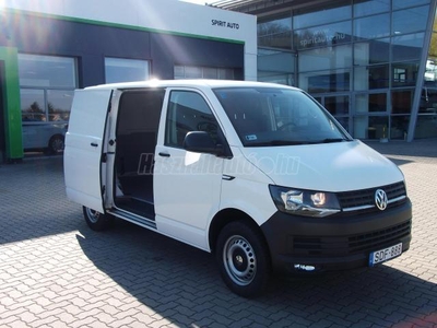 VOLKSWAGEN TRANSPORTER T6 2.0 TDi BMT RT