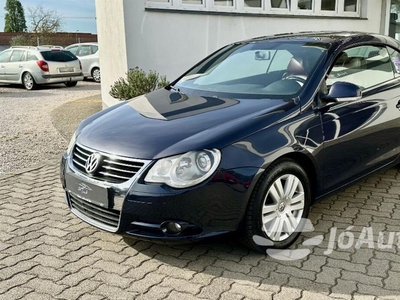 VOLKSWAGEN EOS