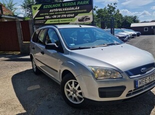 Ford Focus 1.6 TDCi Ghia Durashift DPF