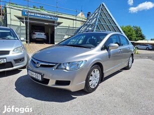 Honda Civic 1.8 LS Magyarországi Végig Márkasze...