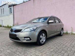 KIA CEE'D SW 1.6 CRDi LX EURO5 (Automata) Akár...