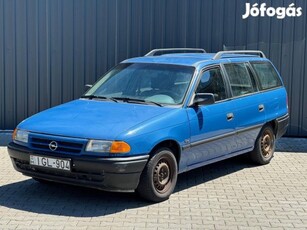 Opel Astra F Caravan 1.4 GL Club