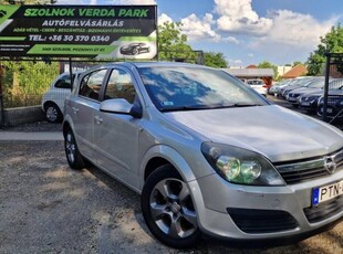 Opel Astra H 1.9 CDTI Elegance