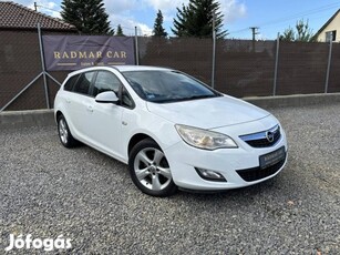 Opel Astra J 1.7 CDTI Essentia