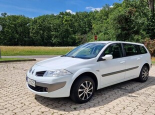 Renault Megane 1.4 Expression Kiváló Állapot Kl...