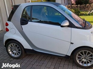 SMART Fortwo Passion 1.0 Tolatókamera Navigáció.BLUETOOTH Bőrbelső!