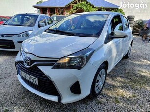 Toyota Yaris 1.0 Active 1 Tulajos! Bemutató vid...