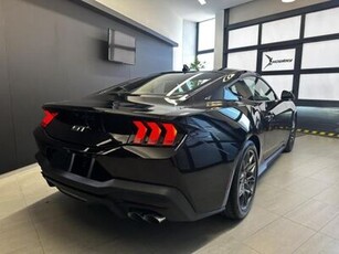 FORD MUSTANG-CONVERTIBLE