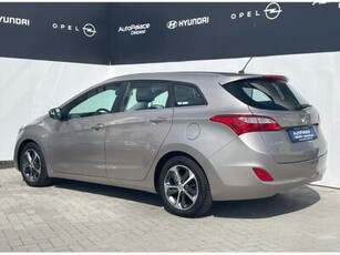 I30 I30-14-MPI-COMFORT-166E-KM-TELI-NYARI-GUMIABRONCS-1-EV-GARANCIA-