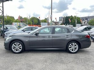 Eladó Infiniti M