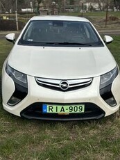 AMPERA E-PIONEER-AUT