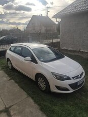 Eladó Opel Astra J