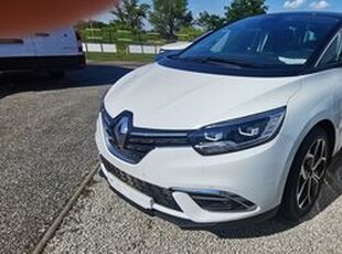 RENAULT GRAND-SCENIC