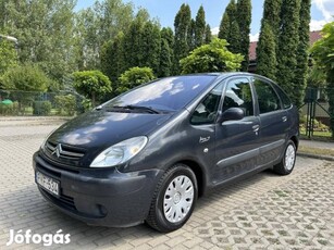 Citroen Xsara Picasso 1.6 Comfort Friss Műszaki