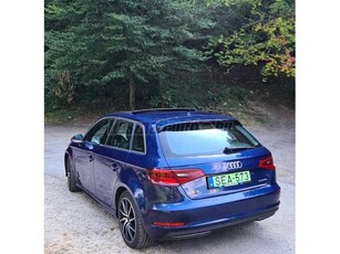 AUDI A3 Sportback 1.4 TFSI Attraction S-tronic e-tron