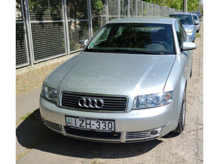 AUDI A4 1.6