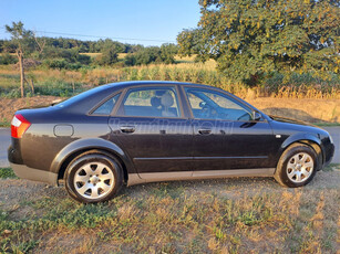 AUDI A4 3.0 V6