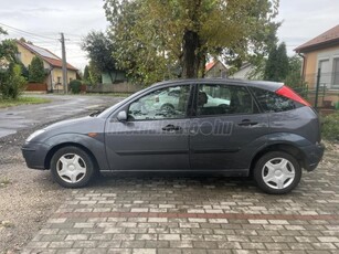 FORD FOCUS 1.6 Ghia