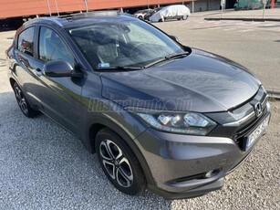 HONDA HR-V 1.5 i-VTEC Executive CVT MAGYARORSZÁGI NAPFÉNYTETŐ LEDLÁMPA ÜLÉSFŰTÉS