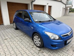 HYUNDAI I30 1.4 DOHC Classic Klíma/téli-nyári szett