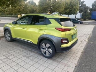 HYUNDAI KONA EV 39kWh Premium Edition