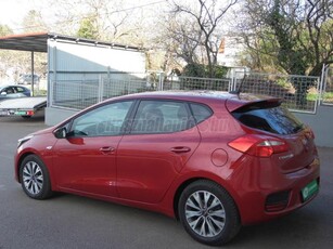 KIA CEE'D 1.4 CVVT Limitált DIGITÁLIS KLÍMA-TEMPOMAT-NAVIGÁCIÓ-ÜLÉS ÉS KORMÁNYFŰTÉS-1-TULAJ-52.800KM