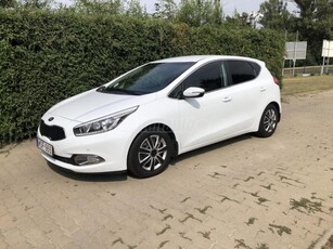 KIA CEE'D 1.6 GDI LX MAGYARORSZÁGI FORGALOMBA HELYEZÉS