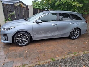 KIA CEE'D Ceed 1.5 T-GDI Gold GT Line