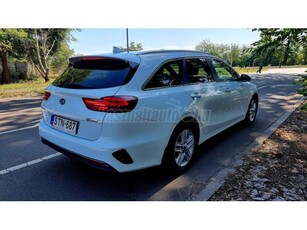 KIA CEE'D Ceed SW 1.6 CRDi HP Hybrid Platinum