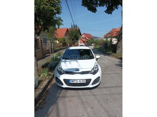 KIA RIO 1.4 CVVT EX Limited