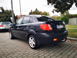 KIA RIO 1.4 EX Cool Magyarországi /Gyári fényezésű /Digit klíma /Tolatóradar /165 000 km