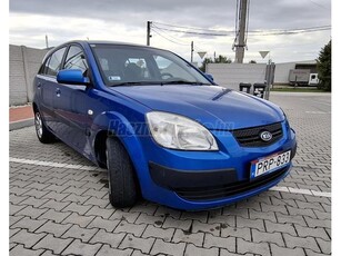 KIA RIO 1.4 LX Base