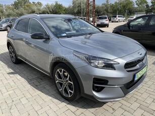 KIA XCEED 1.6 GDI PHEV X-Platinum DCT 2 ÉV GARANCIA! ÜLÉS HŰTÉS-FŰTÉS.PANORÁMA TETŐ