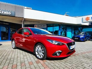 MAZDA 3 2.0 Revolution Sedan - Vezetett sz.könyv. Kiemelkedően Megkímélt. Mo-i!