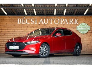 MAZDA 3 2.0 Skyactiv Plus 1 ÉV GARANCIA//BOSE//ÜLÉSFŰTÉS//SZERVIZ KÖNYV//LED//ADAPTÍV TEMPOMAT