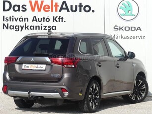 MITSUBISHI OUTLANDER 2.0 PHEV Instyle Navi 4WD CVT 212e.km!