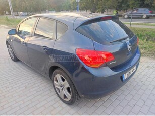 OPEL ASTRA 1.6 Selection Új gumik. garantált km