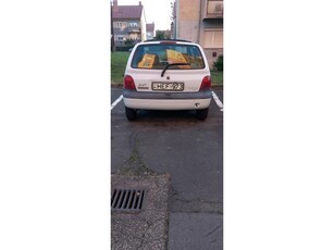 RENAULT TWINGO 1.2 Helios